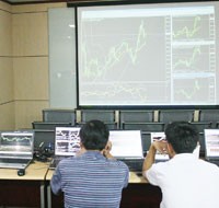 Khi nào NĐT sẽ quay lưng lại với vàng?