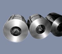 Bán CP chậm báo cáo, con 1 sếp của  PHT bị phạt 10 triệu đồng