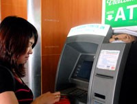 Các ngân hàng mới thành lập, đã sử dụng BIN do Ngân hàng Nhà nước cấp, sẽ không phải làm lại thẻ. 