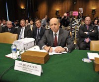 Giám đốc điều hành Goldman Sachs, Lloyd Blankfein, tại phiên điều trần - Ảnh: THX.