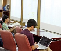 Tăng giờ giao dịch, bao nhiêu là đủ?