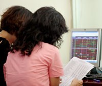 Sai khác quá lớn về hạng của các doanh nghiệp niêm yết khiến nhiều nhà đầu tư băn khoăn - Ảnh minh họa: Hoài Nam