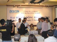 ĐHCĐ bất thường ngày 15/12/2010 của DCC