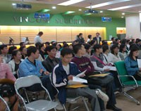 VIX: 8 cổ đông lớn đăng ký bán hết cổ phiếu