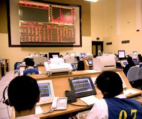 Chứng khoán tuần mới: tham lam khi người khác sợ hãi?