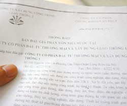 Có gì ẩn khuất sau cuộc bán vốn chóng vánh?