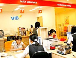 VIB khai trương dịch vụ nạp tiền điện thoại qua SMS