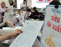 “Lãi suất là vấn đề đáng lo ngại”