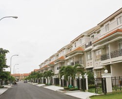 Bất động sản còn u ám đến cuối năm