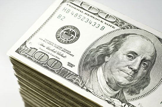 Với tình hình lạm phát leo thang chóng mặt hiện nay, 1 triệu USD giờ không còn là khoản tiền quá lớn - Ảnh: CNBC.