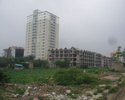 Nhà đất Hà Nội: Ngoại tỉnh khát, nội đô thèm