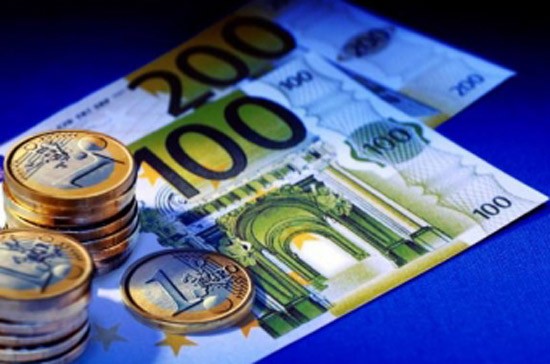 Đồng Euro lại lao dốc mạnh truớc bối cảnh Hy Lạp không thể giải quyết được bài toán nợ nần.