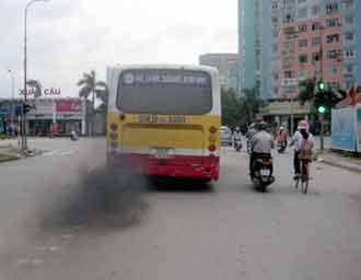 Tăng lương cơ bản cho lao động: Lo tác động ngược
