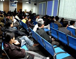 Chứng khoán có hồi sinh?