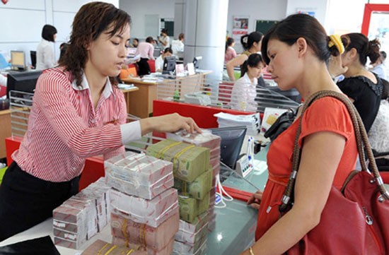 Ngân hàng cần học tập những điểm mạnh của tín dụng đen. Đó là giải quyết hồ sơ giấy tờ nhanh chóng, giải ngân đúng thời điểm khách hàng thực sự cần và tận dụng mạng lưới các tổ chức chí