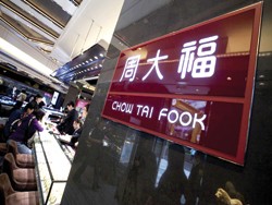  Ngày lên sàn kém vui của đại gia kim hoàn Chow Tai Fook 