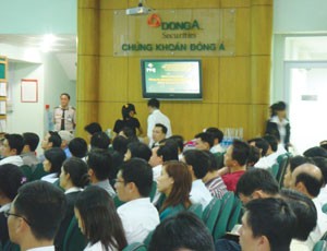 CTCK năm 2011: bung vỡ nhiều "ung nhọt"