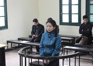 Lý Thị Trúc Quỳnh tại phiên tòa
