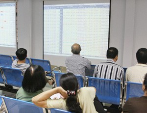 Sự kiện chứng khoán đáng chú ý ngày 18/4