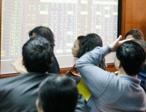 Sự kiện chứng khoán đáng chú ý ngày 28/4