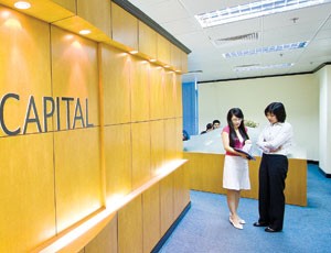 Công ty quản lý quỹ thu hẹp hoạt động