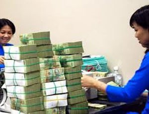 Tổng thu ngân sách  6 tháng giảm 1,7% so với cùng kỳ