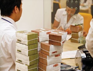 Khó hạn chế tình trạng lách trần lãi suất