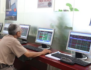 Sự kiện chứng khoán đáng chú ý ngày 13/7