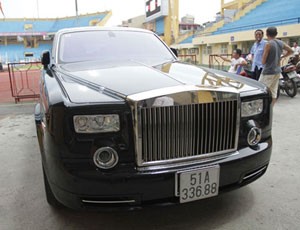 Bầu Kiên có Phantom Rồng?