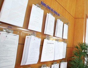 Nhiều công ty đại chúng được miễn công bố BCTC bán niên 2012