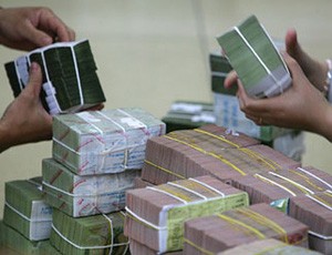 Giao dịch liên ngân hàng tăng mạnh
