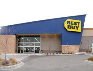 Best Buy tuyển sếp “ngoại” về để tái cấu trúc 