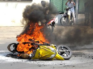 MIC ra mắt sản phẩm bảo hiểm cháy nổ xe máy