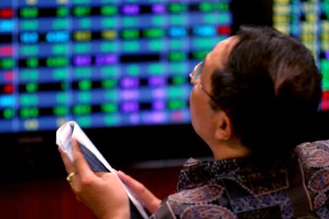 NĐT nên duy trì sự thận trọng