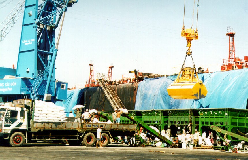 11 tháng, tổng kim ngạch XNK đạt khoảng 208 tỷ USD