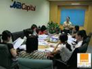 Quỹ mở đầu tiên hoàn tất việc huy động vốn