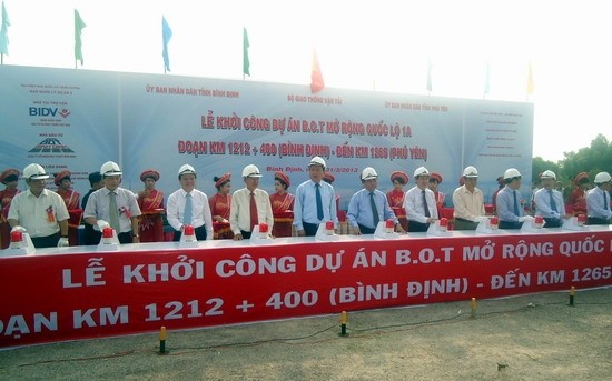 Lễ khởi công xây dựng công trình mở rộng quốc lộ 1A (đoạn km 1212+400 đến km 1265)