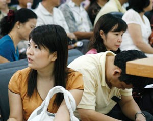 Sự kiện chứng khoán đáng chú ý ngày 16/4