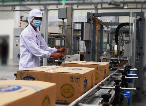 Bên trong nhà máy sữa bột hiện đại nhất châu Á của Vinamilk